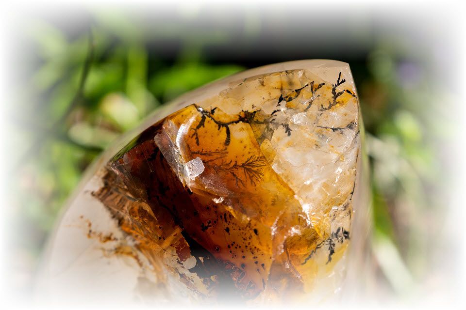 Crystal healing with Semele Xerri